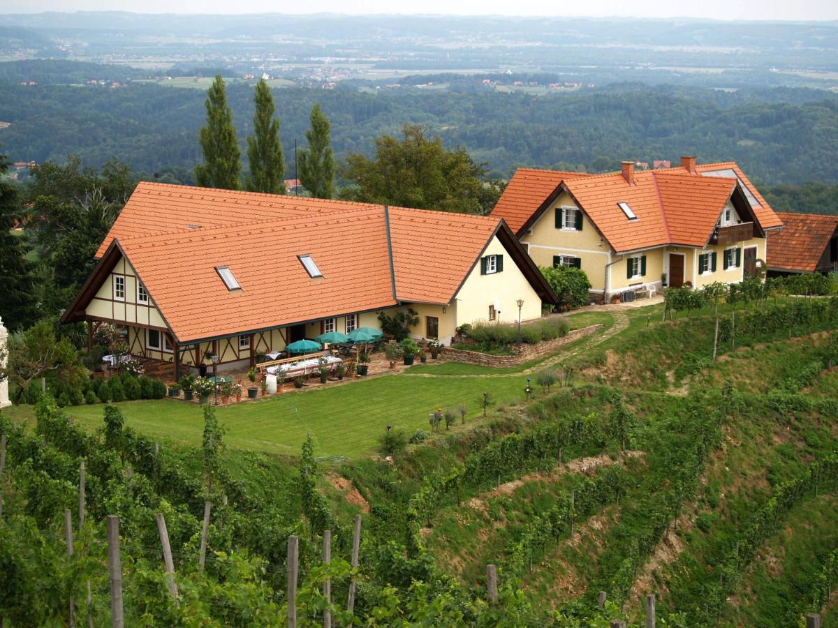 Weingut Albert, Familie Cramer Bed and Breakfast Kitzeck im Sausal Eksteriør billede